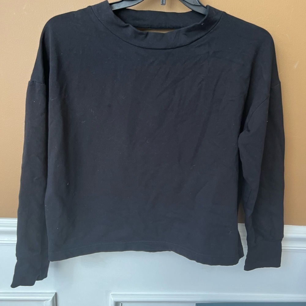 Askya Women’s Black Athleisure Open Back Sweatshirt Size M